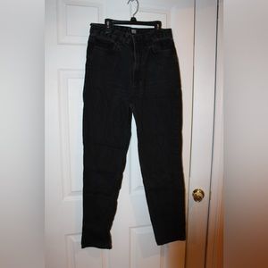 BDG black high rise mom jeans size 29 worn once